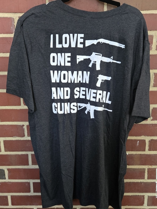 Bella Canvas Other - Canvas Bella + Canvas Graphic Tee 3XL “I Love One Woman & Several Guns” Gray NEW